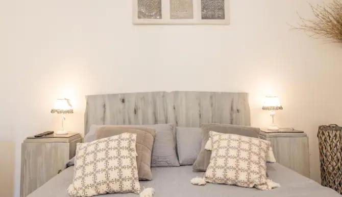 Masseria Li Vecchi Squinzano Exterior foto